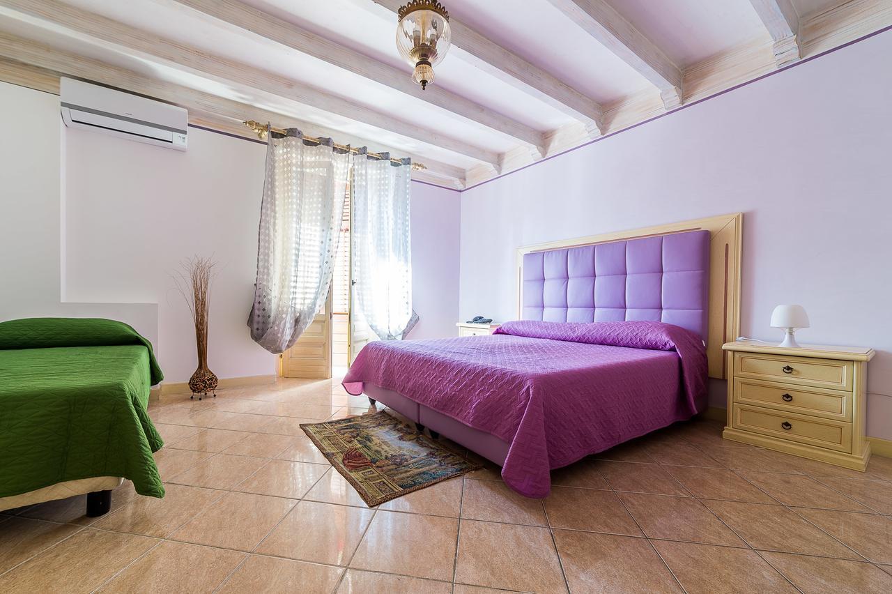 Hotel Centrale Bagheria Bagian luar foto