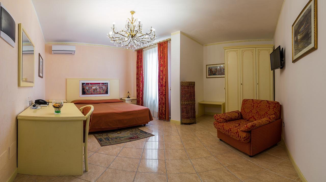 Hotel Centrale Bagheria Bagian luar foto