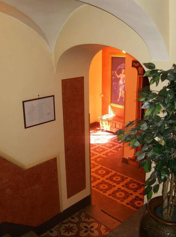 Hotel Centrale Bagheria Bagian luar foto